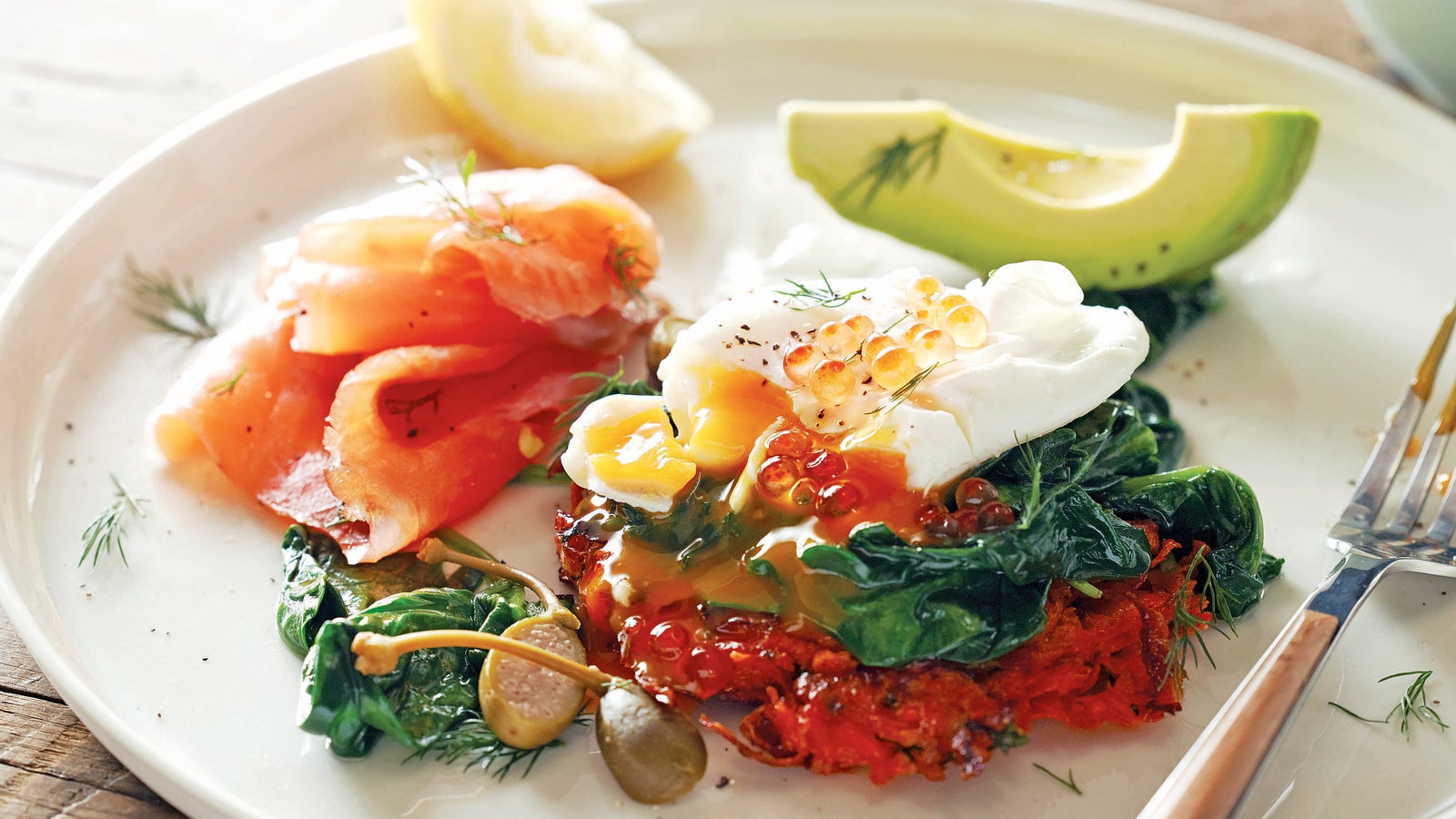 Süßkartoffelrösti mit Ei und Räucherlachs - Cooking