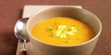 Suesskartoffelsuppe mit Ingwer
