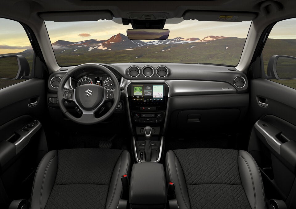 Im Interieur findet sich der neu gestaltete 9-Zoll-Screen des Multimedia-Systems.