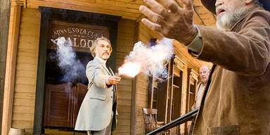 Waltz mit Bart, Hut und Pistole...