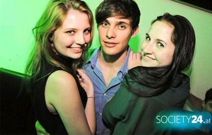 Tuesday4 Club im U4