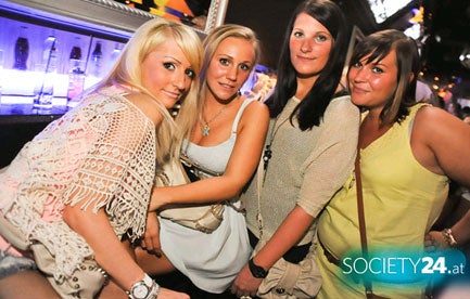 Tuesday4 Club im U4