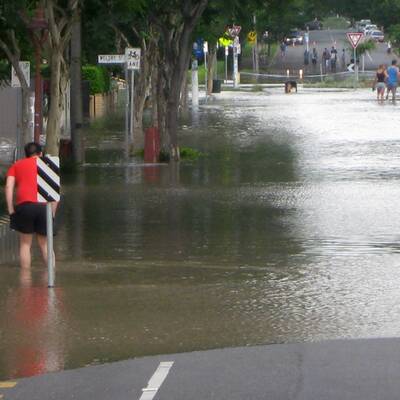 Die Flutwelle in Brisbane