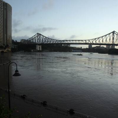 Die Flutwelle in Brisbane