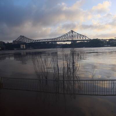 Die Flutwelle in Brisbane