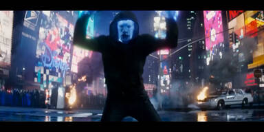 Prosit von Stan Lee und Spider-man