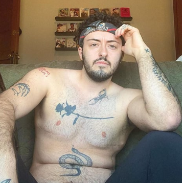 Instagram/Screenshots/aliaxismail