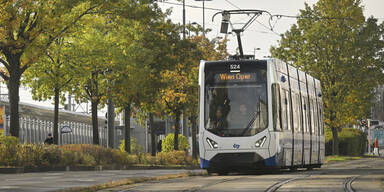 Bauarbeiten legen Badner Bahn in den Herbstferien lahm