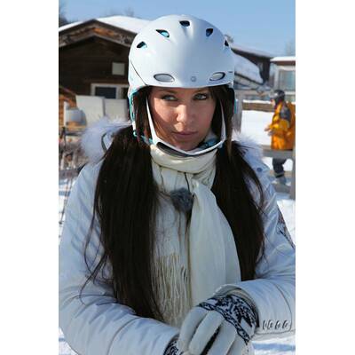 Tara und Moni in Kitz & Moritz - am 19. März