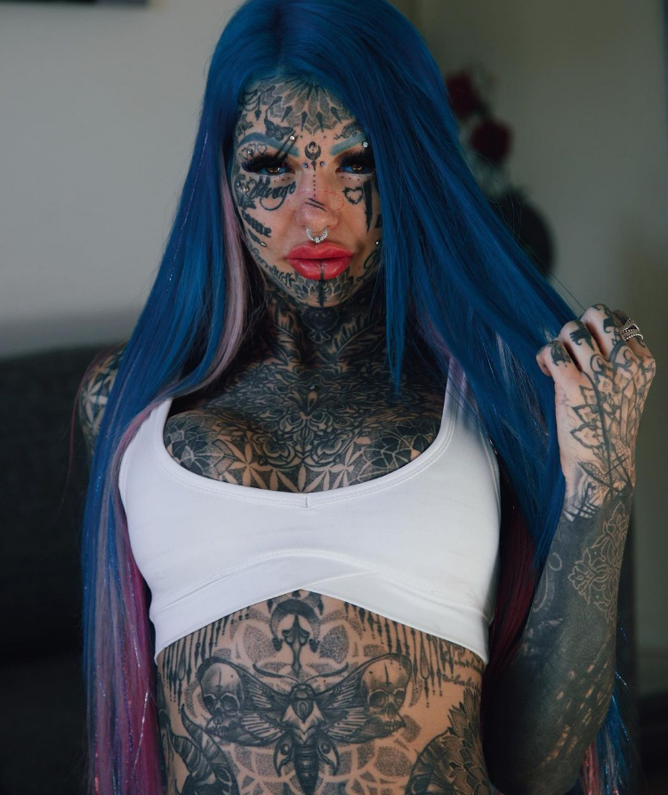 amberluke_666/instagram