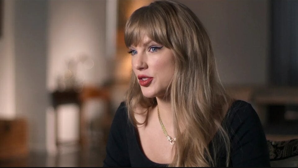 Taylor Swift zeigt Doku, letztes Konzert und ihre Liebe zu Travis