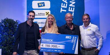 Gerald Haselbacher (Nieder&ouml;sterreichische Versicherung), Tennis-Jungstar Chiara Semmelmeyer, Charly Z&ouml;chling (Raiffeisen Landesbank), Christoph Henneis (Sportland Nieder&ouml;sterreich)&nbsp;&nbsp;