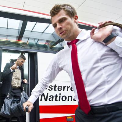 Hier reisen ÖFB-Stars Richtung Schweden ab