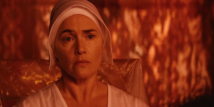 The Regime: 1. Blick auf die Wien-Serie von Kate Winslet