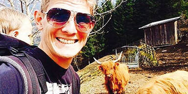 Erster Blick auf seine Tochter!