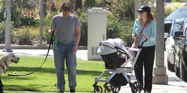 Schwangerer Mann trennt sich von Ehefrau