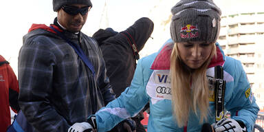 Tiger stützt seine Lindsey