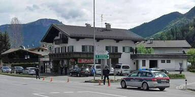 Punker als Bankräuber nahm Taxler als Geisel