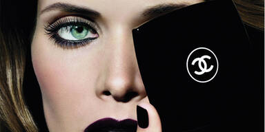 CHANEL - Noir Obscure