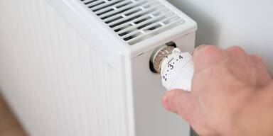 In der Übergangszeit: Wann Sie die Heizung wirklich aufdrehen sollten