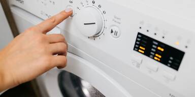 Genialer Trick: So reinigt sich die Waschmaschine von selbst