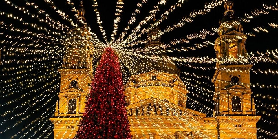 Glühwein, Lichter, Kurztrip: Die besten Weihnachtsmärkte für spontane Reisen