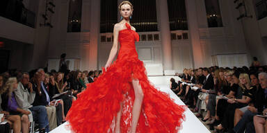 SLIDESHOW: Oscar de la Renta SS10