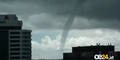 Seltener Wasser- Tornado in Auckland