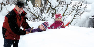 Ein Land tanzt im Schnee Walzer