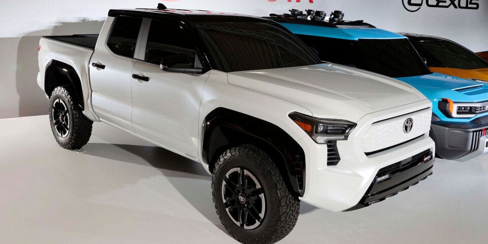 Toyota kündigt 30 neue Elektroautos an