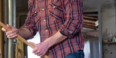 Mann wollte Linzer Trafik mit abgebrochenem Besenstiel &uuml;berfallen | Erb&auml;rmlicher Raub-Versuch