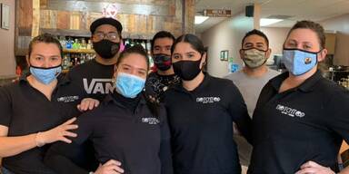 "COVID stinkt!": Gro&szlig;z&uuml;giger Gast gibt 1.400 Dollar Trinkgeld