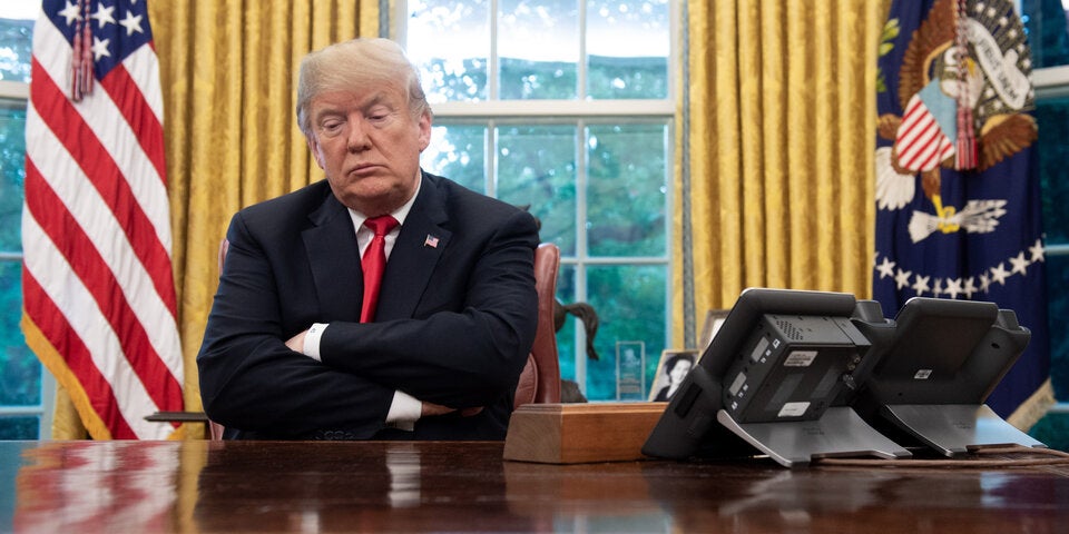 Biden entfernt Trumps Cola-Knopf aus Oval Office