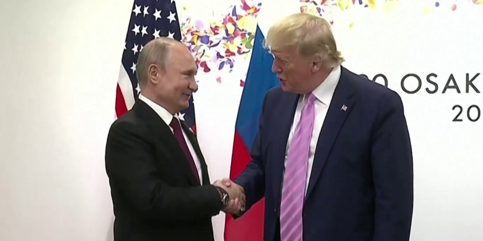 Ex-Spion packt aus: Erpresst Putin US-Präsident Trump?