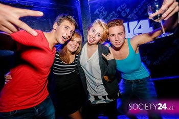 Tuesday 4 Club im U4