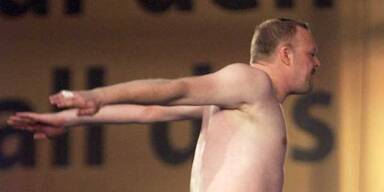 Turmspringen trotz Unfall