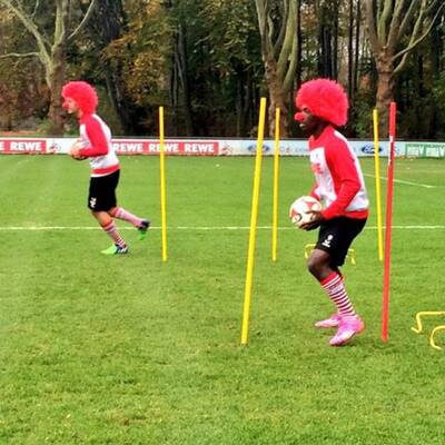 Karnevalstraining beim 1. FC Köln