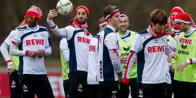 Irres Karnevals-Training bei Stöger-Klub