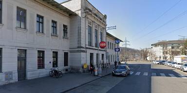U-Bahn-Station H&uuml;ttel