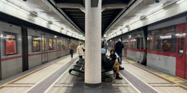 U-Bahnstation L&auml;ngenfeldgasse