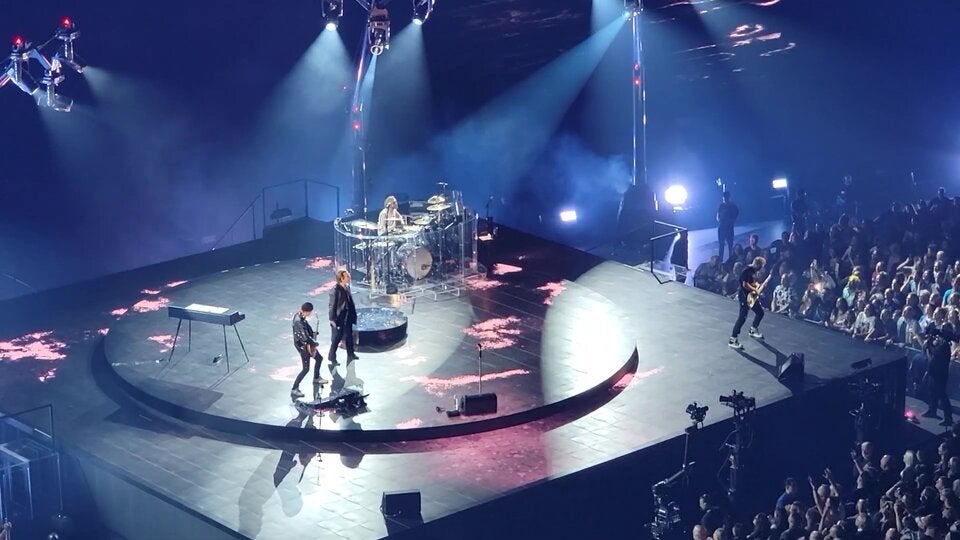 U2: Comeback mit Multimedia Overkill