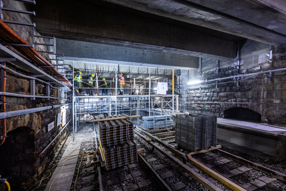 • U4-Sanierung im Abschnitt Schottenring bis Friedensbrücke.
