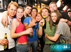 Miss Candy feiert 25. Geburtstag