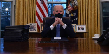 US-Präsident in Aktion: Biden macht erste Trump-Erlasse rückgängig