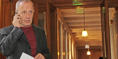 Eklat im U-Ausschuss: 1. Zeuge sagte ab