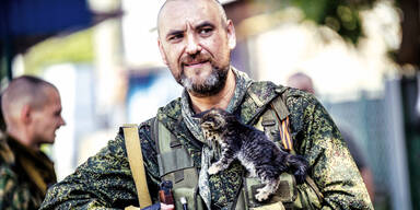 Rebellen schießen 2 Kampfjets ab