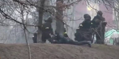 Scharfschützen töten Dutzende Menschen