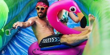 Cooler Rutschspaß zum Schulschluss am St. Ulrichsplatz