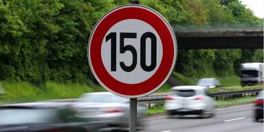 Landbauer fordert Tempo 150 auf Autobahnen