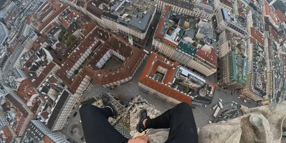 Freeclimber verbreiteten ein Video in sozialen Medien, in dem sie auf den Domspitzen zu sehen sind.  